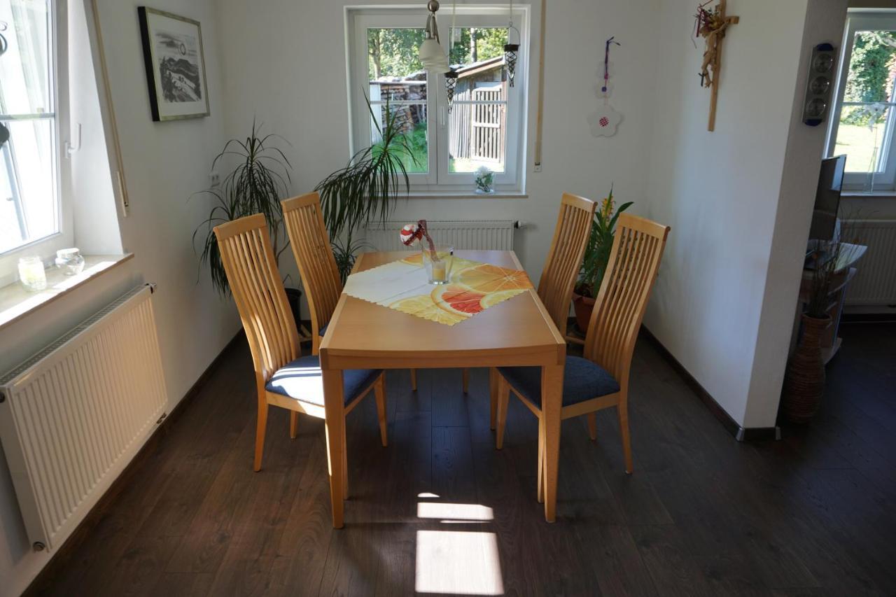 Ferienhaus Englburg In Absolut Ruhiger Lage Tittling Luaran gambar
